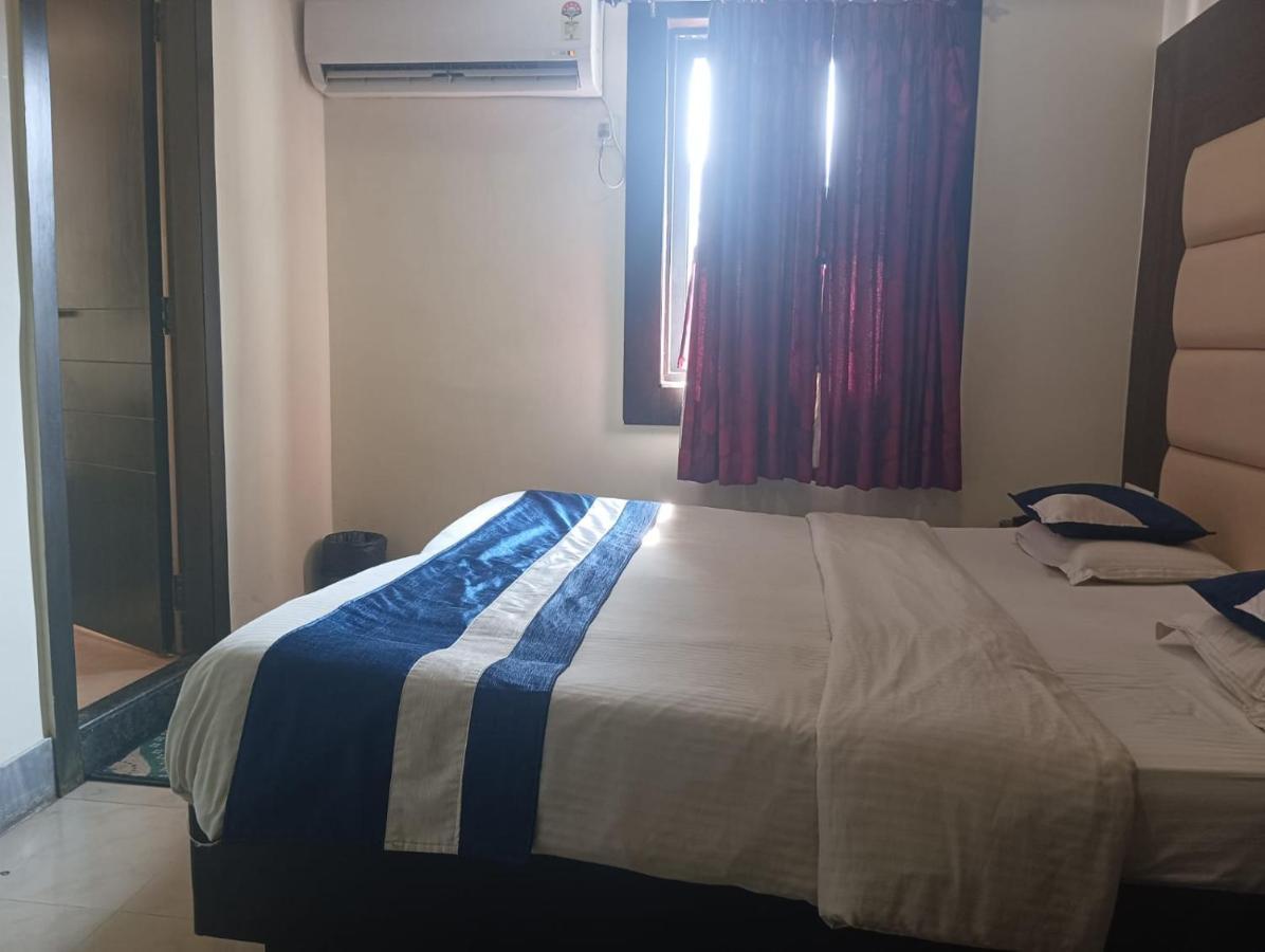 Hotel Presidency Inn Calcutta Buitenkant foto